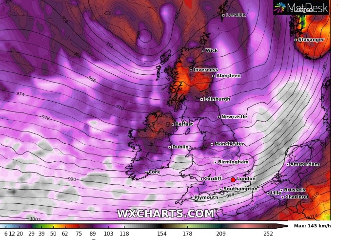  UK weather forecast - Winds of up to 80mph will barrel into Britain over the weekend