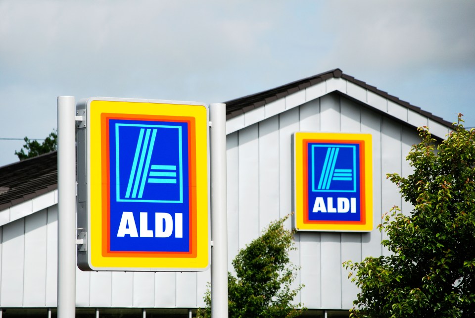  Aldi has promised to give emergency service workers priority access to shop