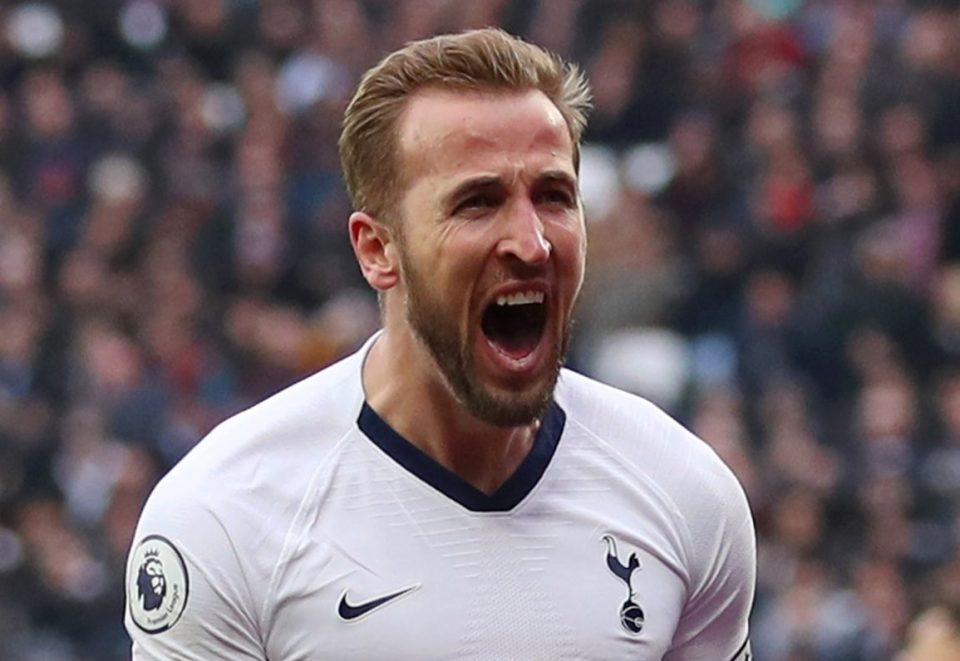  Rio Ferdinand has urged Man Utd to splash out on Spurs striker Harry Kane