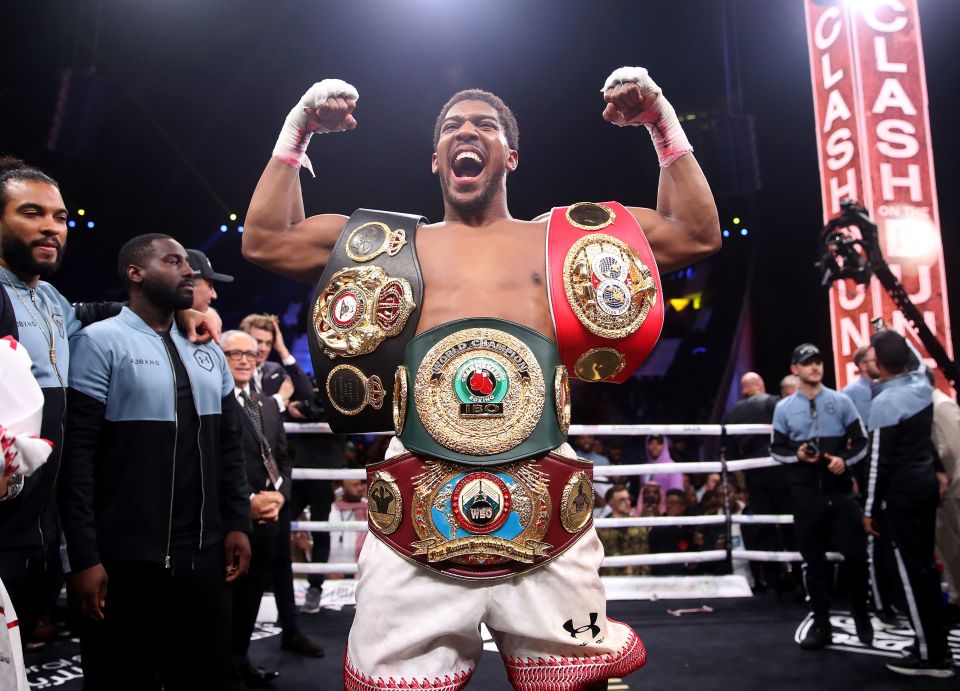  Anthony Joshua aims to add the WBC belt to his impressive array of world heavyweight titles