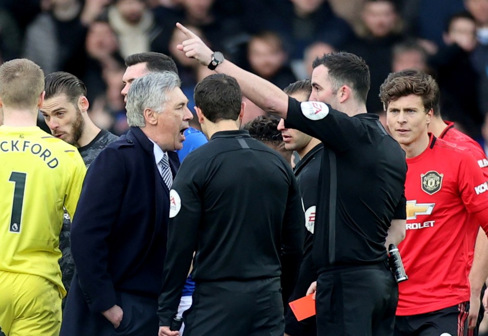  Carlo Ancelotti was sent off as Everton had a late winner chalked off by VAR