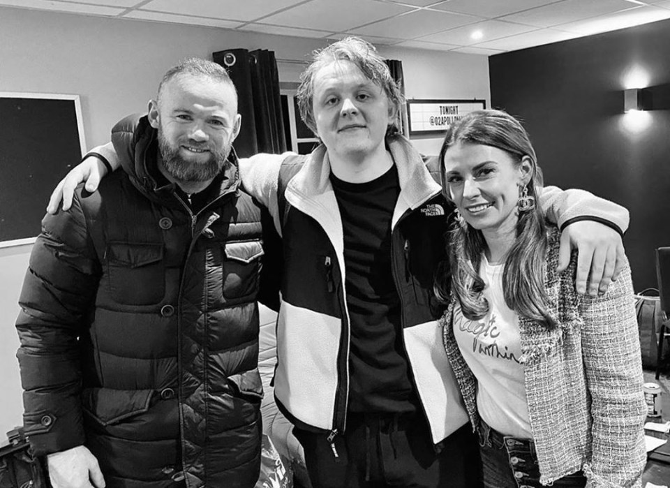  Wayne Rooney and wife Coleen pose with Lewis Capaldi at the Scot Manchester gig