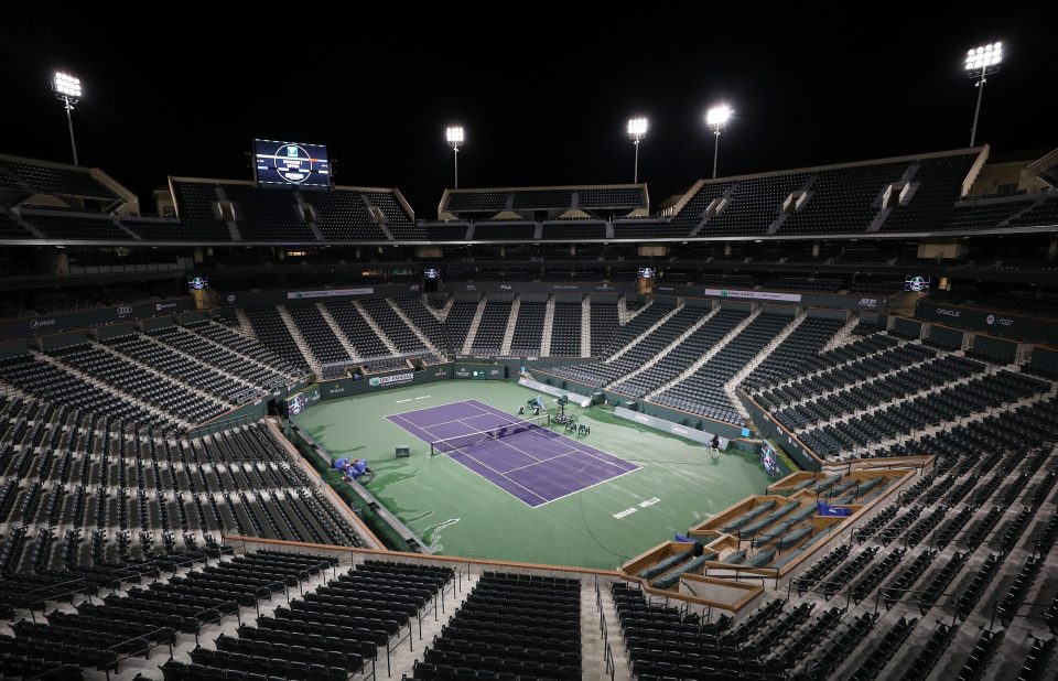  The Indian Wells tournament was cancelled on Sunday night just hours before it was due to get underway