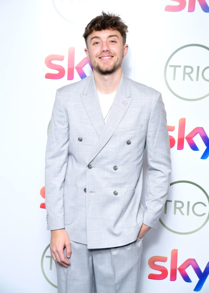 Roman Kemp looked handsome in a stylish suit