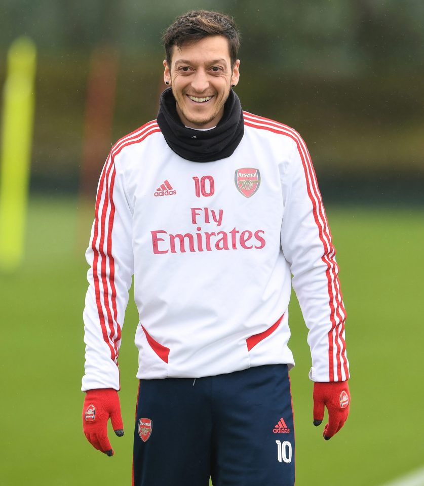  Arsenal star Mesut Ozil has send a classy message to fans following the Premier League's postponement