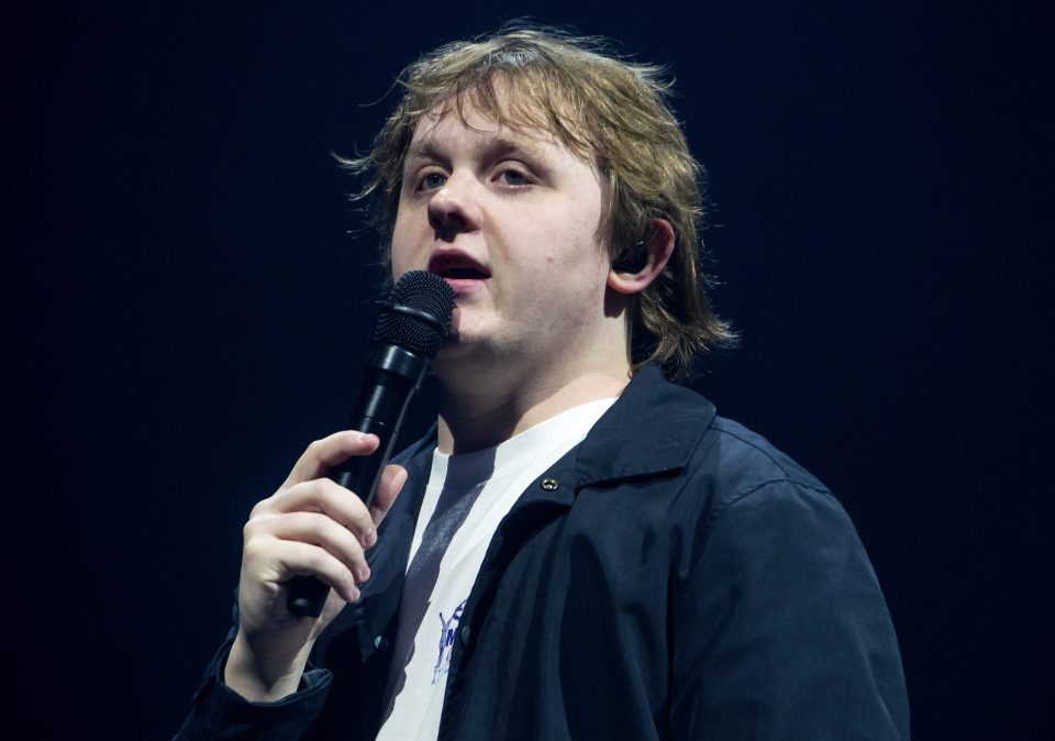  Lewis Capaldi says his new album will include some hilarious tales