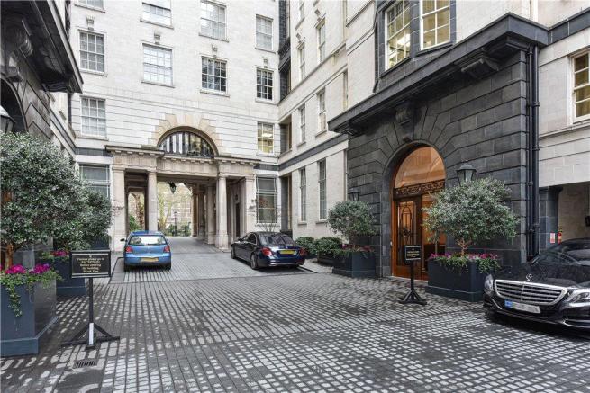  The 303sqft space in central London is in a 24-hour portered block of flats in Portman Square