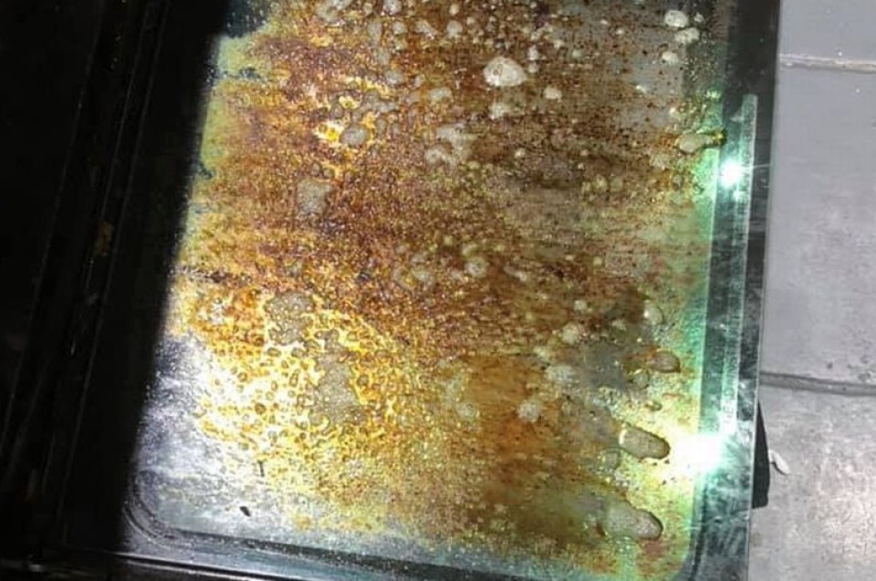  The oven was completely covered in baked-on food and burn marks, and looked almost impossible to clean