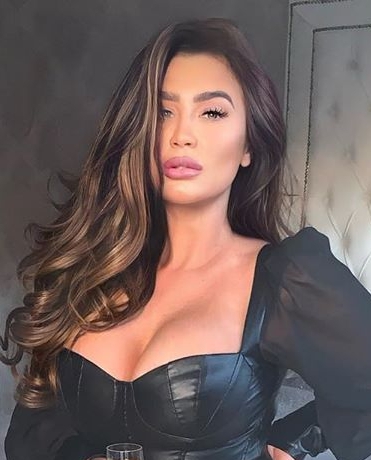 Lauren Goodger has revealed one of her friend’s pals has died from coronavirus