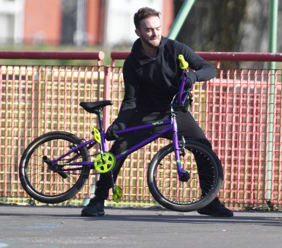  David Platt, played by Jack P Shepherd, was seen fighting a gang of thugs in the park