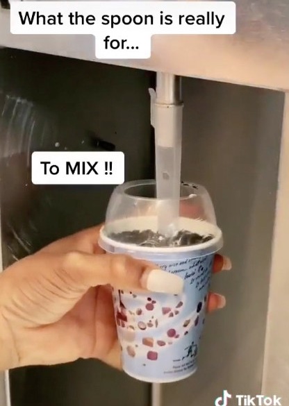 The spoon actually functions as an attachment for the mixing machine 