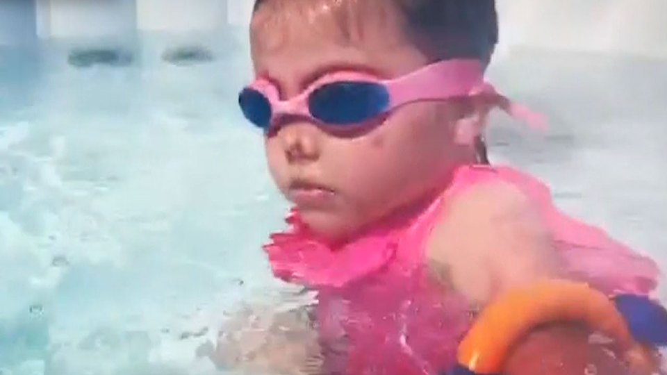  She also took to a paddling pool