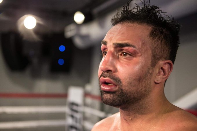  Malignaggi maintains he ended up on the canvas because of a push