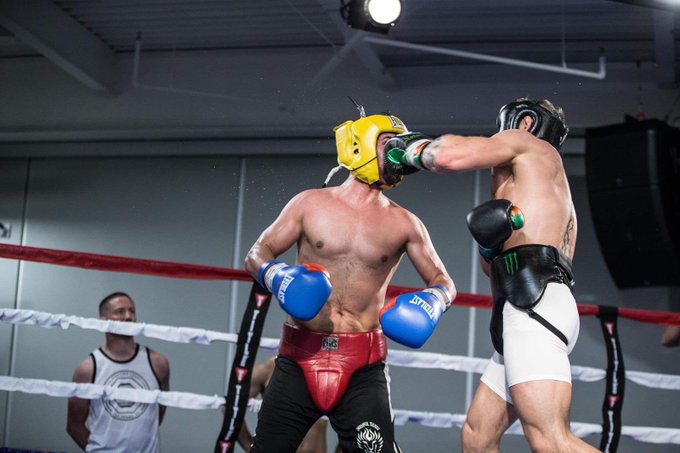  Trainer John Kavanagh, bottom left, said the spars were even