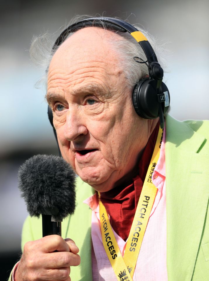  Cricket commentator Henry Blofeld