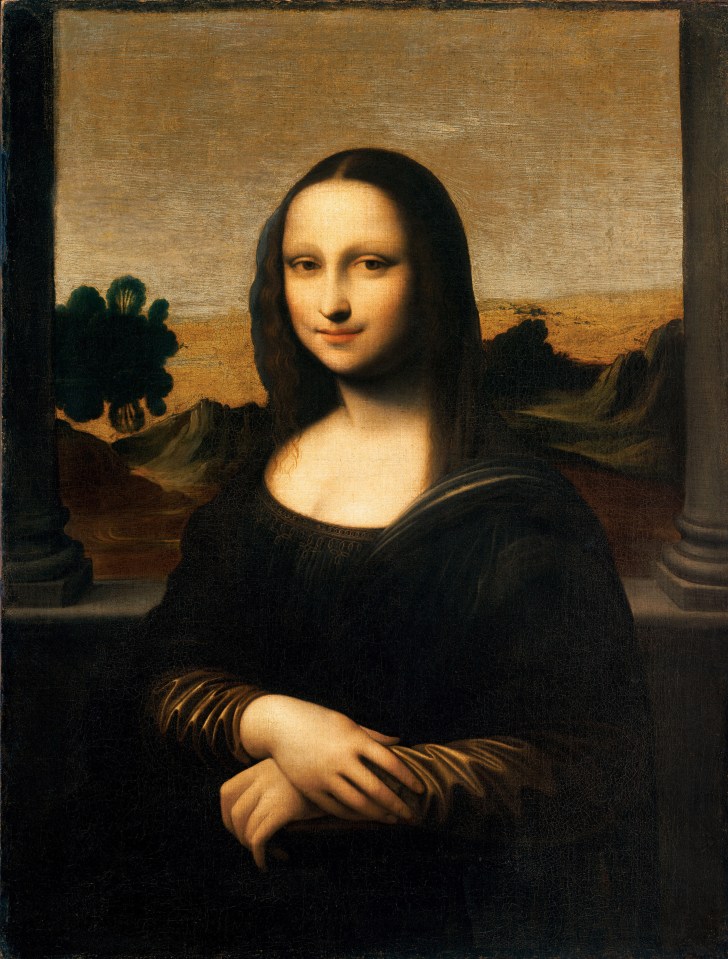  The Mona Lisa has letters hidden in her eyes, according to one scholar