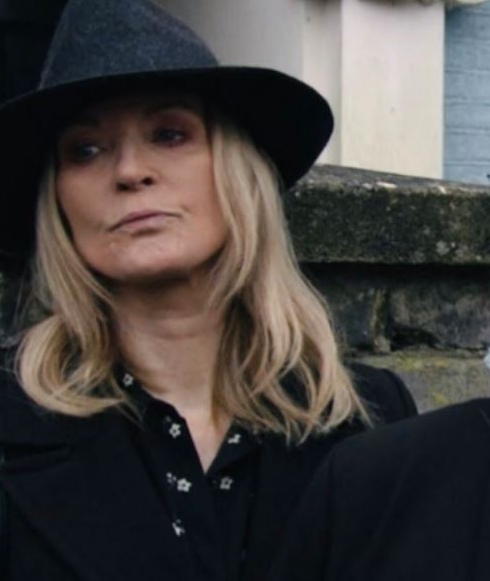  EastEnders' cast member Kathy Beale stole the show at Dennis's funeral with her black hat