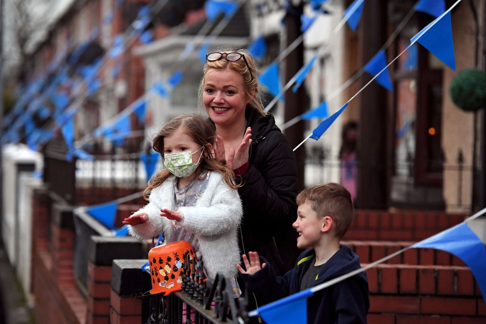  This family came out to pay tribute to the NHS this evening