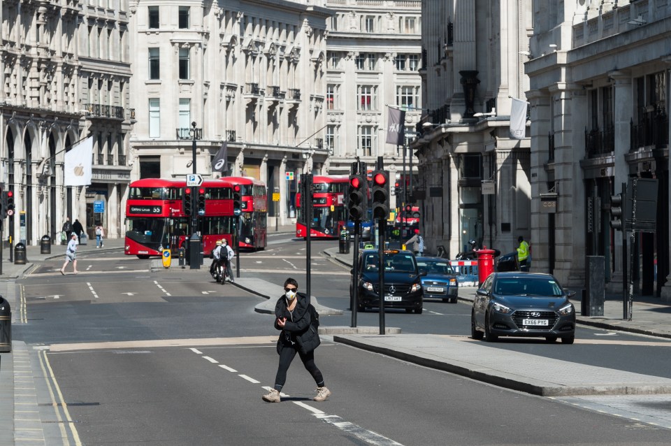  Central London is practically deserted during the lockdown