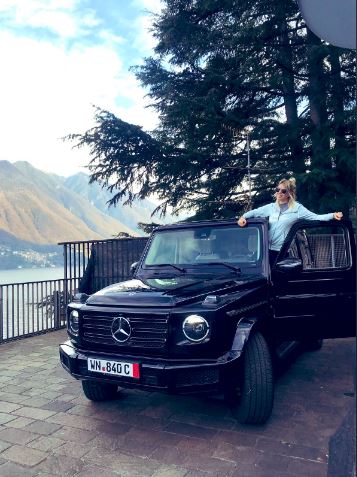  Wanda Nara has enough space for her Mercedes G-Wagon