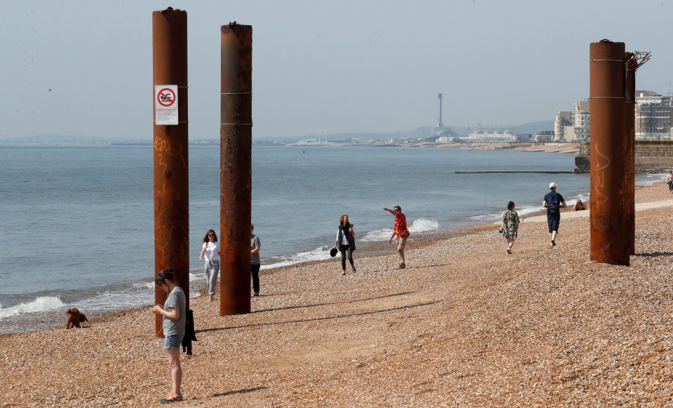  The heatwave will be short lived, and will be replaced with thundery showers by the weekend