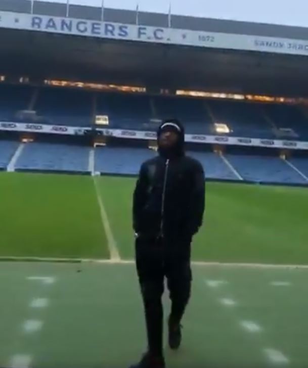  Jermain Defoe just turned up at Ibrox after he signed for Rangers and asked to be let on the pitch