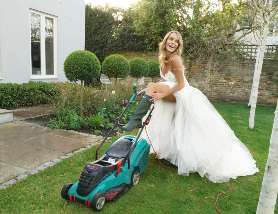  Amanda Holden put a smile on her fans' faces as she mowed the lawn in a wedding dress and tiara today