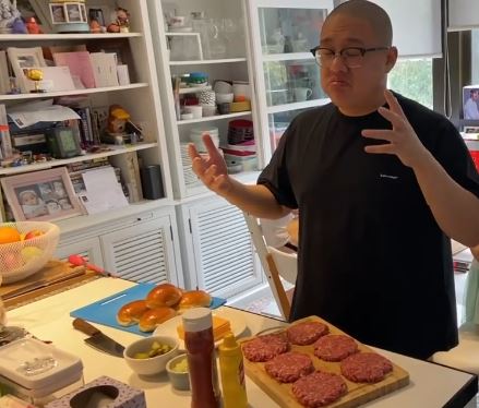 Celebrity chef Dan Hong has shared his McDonald's inspired cheeseburger recipe