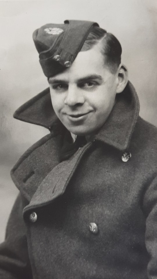  Robert was a rear gunner in RAF U-Boat raids during the Second World War