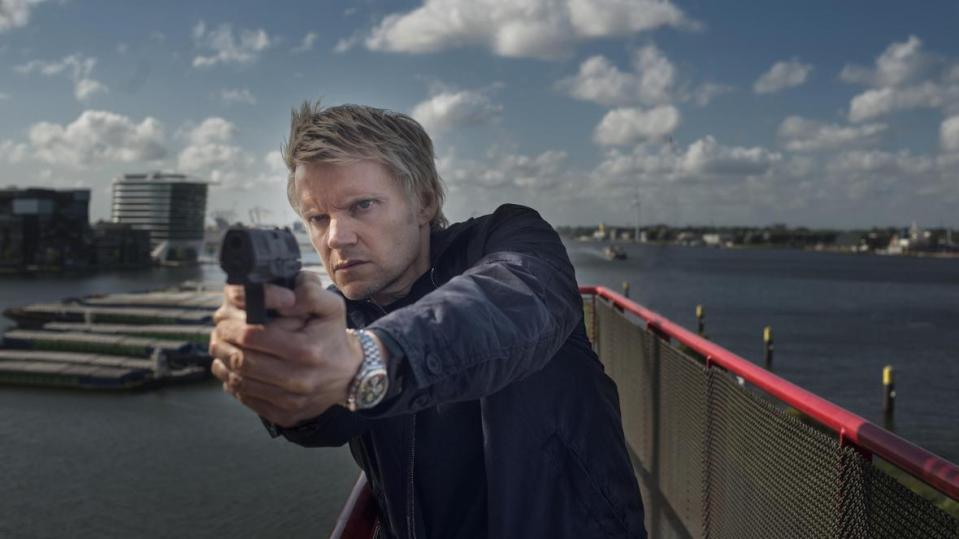  The three-part series premiered on Sunday night, with actor Marc Warren starring as detective Simon 'Piet' Van der Valk