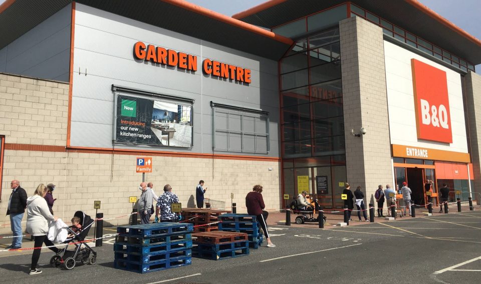  Long queues of lockdown shoppers at B&Q in North Shields, North Tyneside