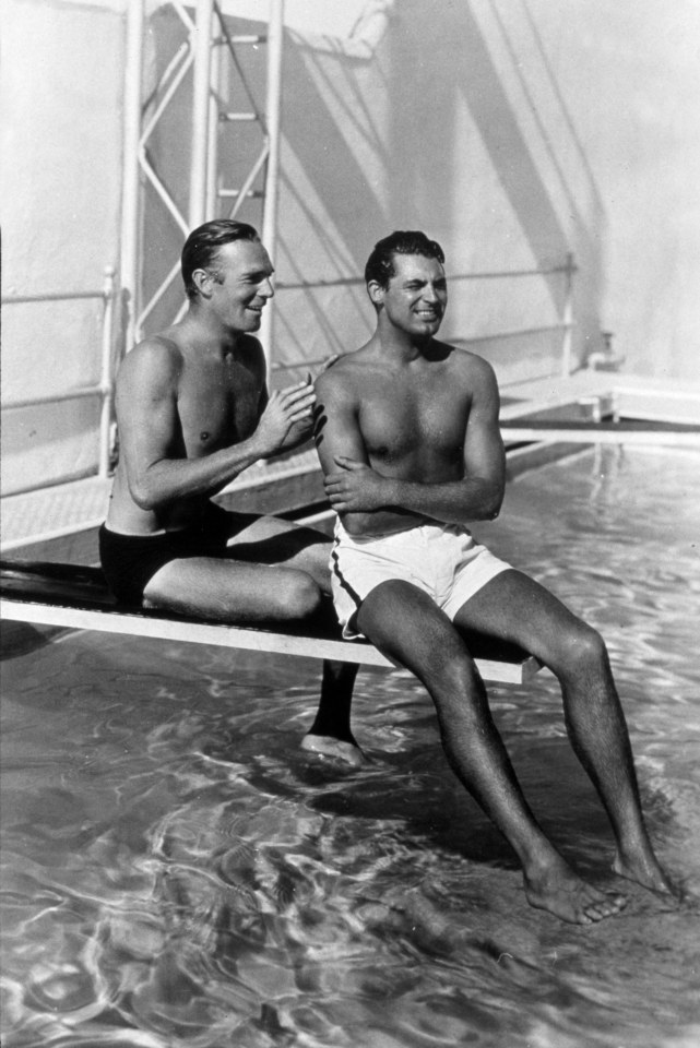  Cary Grant (right) and roommate Randolph Scott both had sex with Bowers, he says