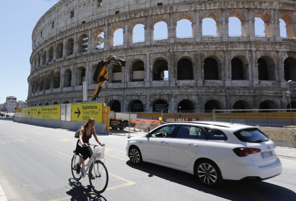  Italy wants tourists to return, but this is only if coronavirus cases don't spike