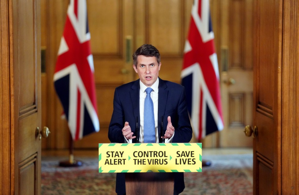  Gavin Williamson speaking at today's press conference about when schools might reopen