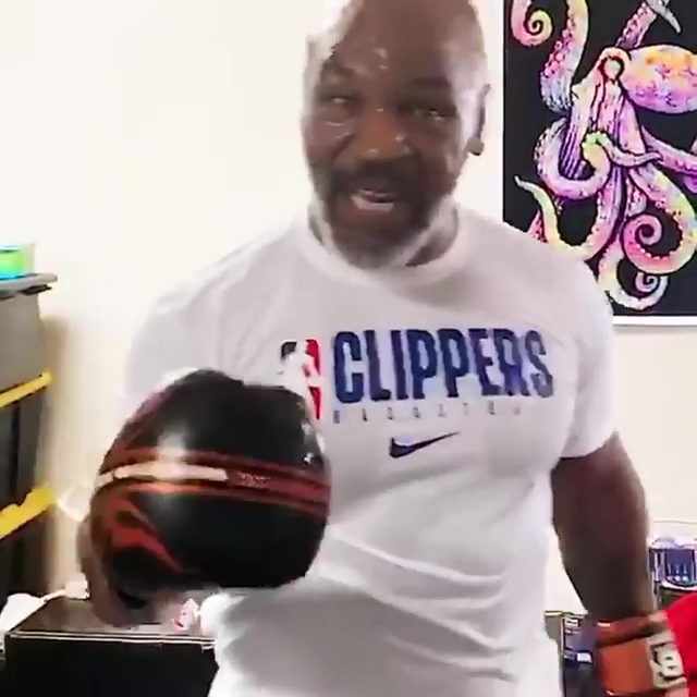  Mike Tyson has begun training again after announcing comeback plans