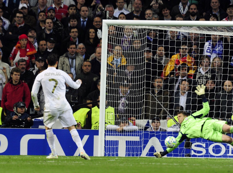  Cristiano Ronaldo was denied from the spot as Los Blancos suffered defeat at the Bernabeu