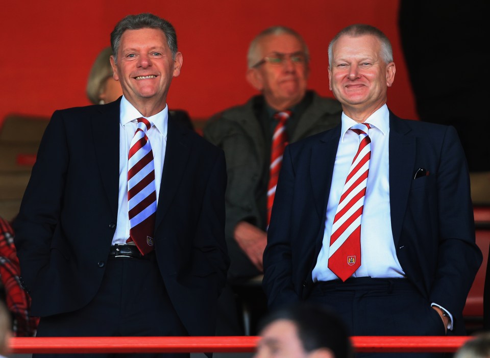  Bristol Bears owner Steve Lansdown (right) wants to keep the £7m wage cap as it is