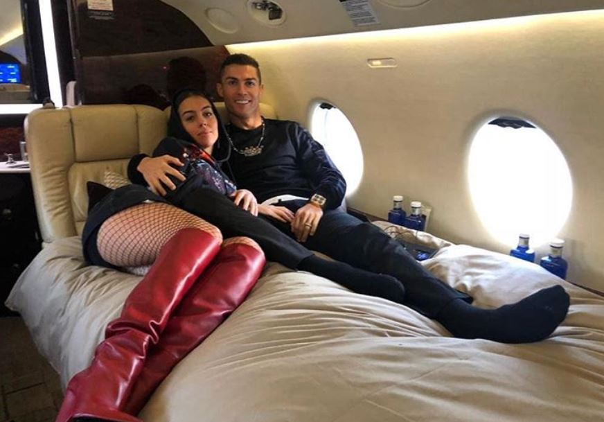  Manchester United striker Cristiano Ronaldo's £20m private jet has a bed