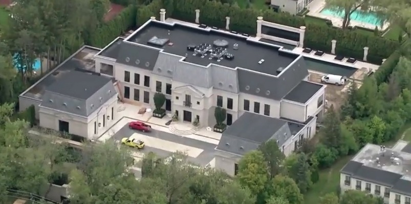 This is only part of Drake's Toronto property