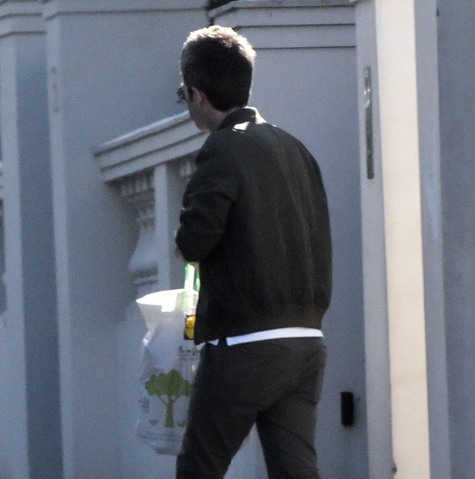  Noel was seen holding a Lidl bag of shopping