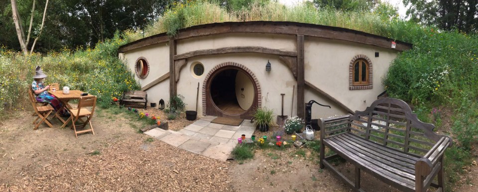 Lord of the Rings fans can buy a country home with its own ‘Hobbit House’