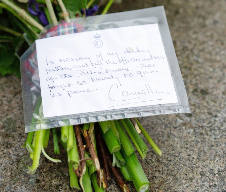  The Duchess of Cornwall laid a floral tribute along with a touching note for her father