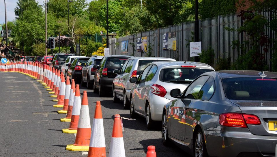  Huge queues of traffic as Brits drop off household rubbish at a tip in Newcastle