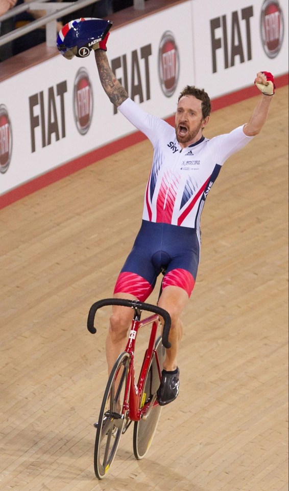 Sir Bradley celebrates winning the Madison 2016 UCI Track Cycling World Championships in London