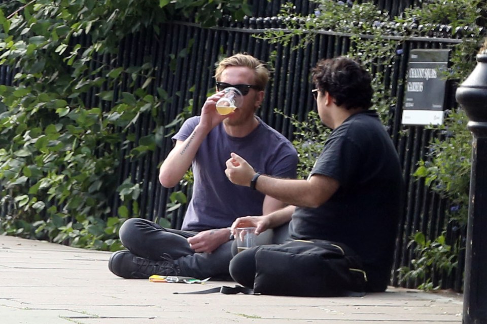  Actor Laurence Fox was spotted enjoying a takeaway pint in Primrose Hill, London