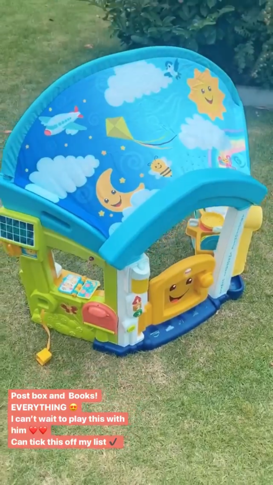 One of Ronnie's main presents was a £120 kitchen from Fisher Price