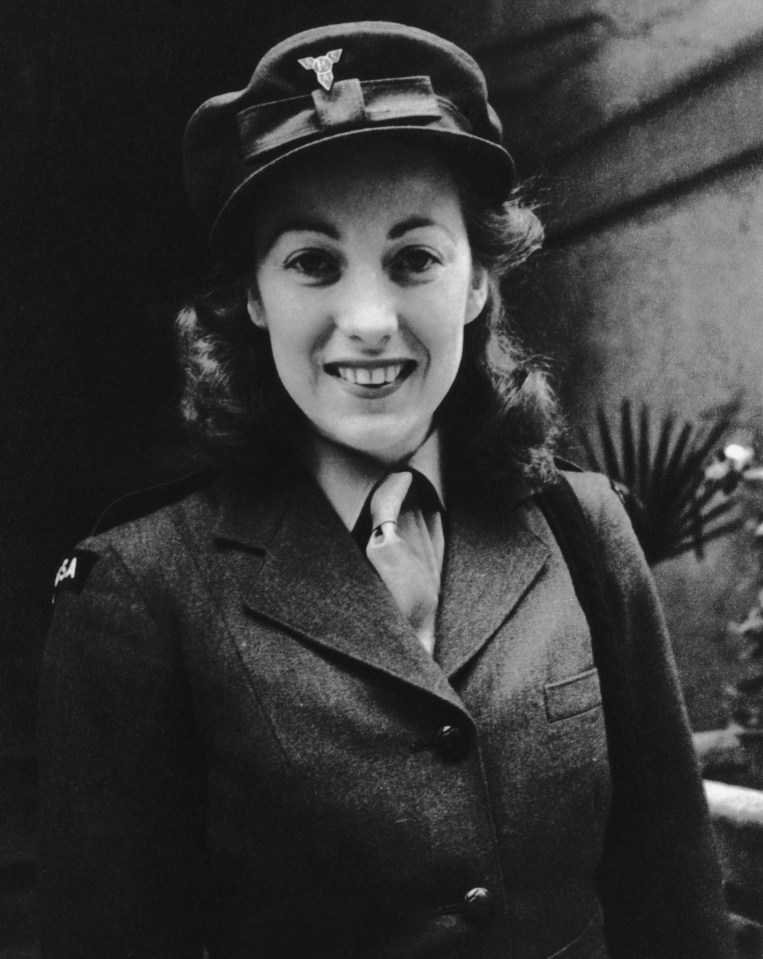 Dame Vera Lynn, the Forces' Sweetheart, in uniform in 1941