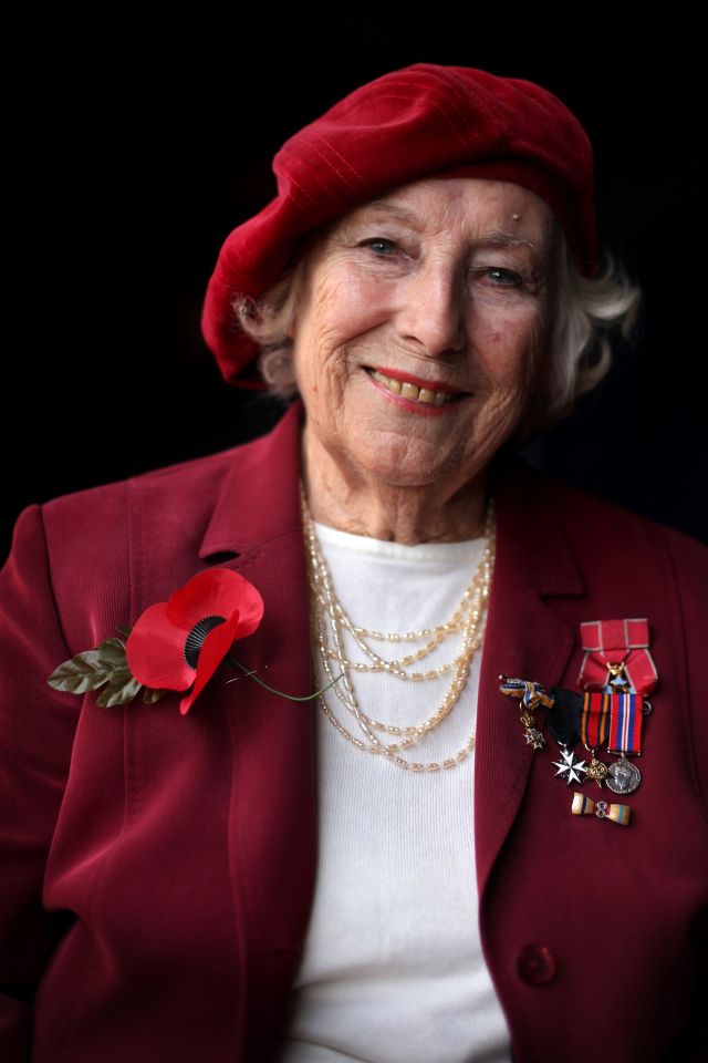 Celebrity tributes have flooded in to Dame Vera Lynn after the war-time singer died aged 103