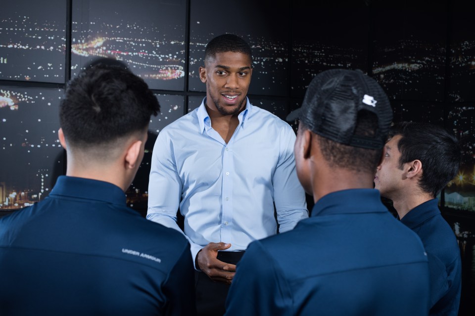 Anthony Joshua educates youths about knife crime