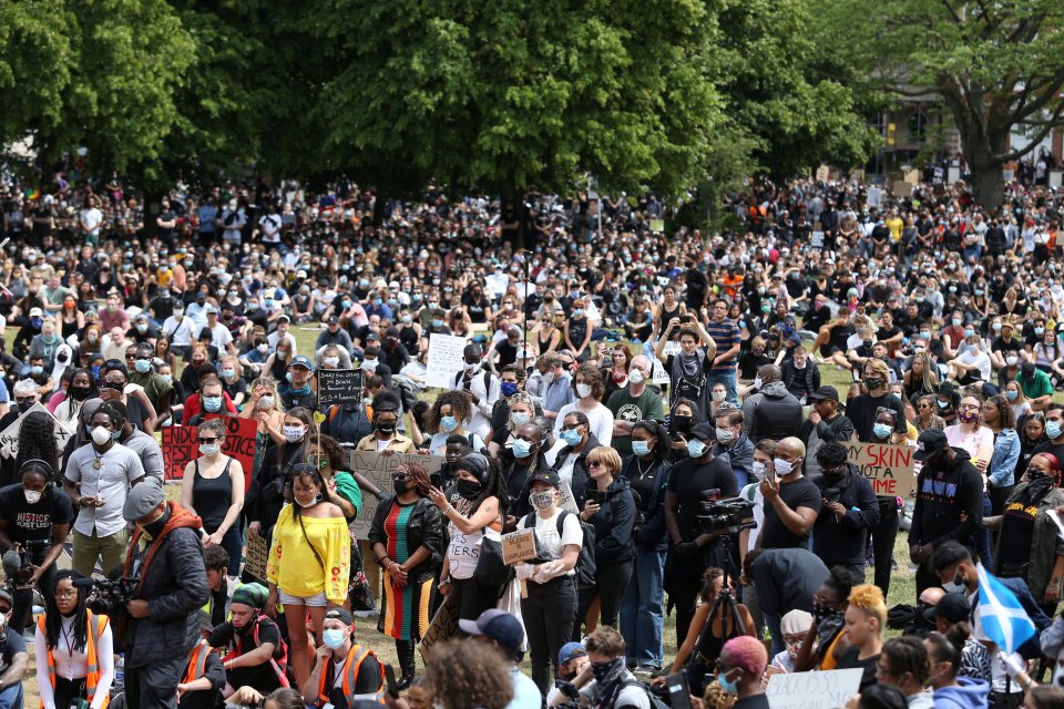  Thousands are out showing their support to Black Lives Matter